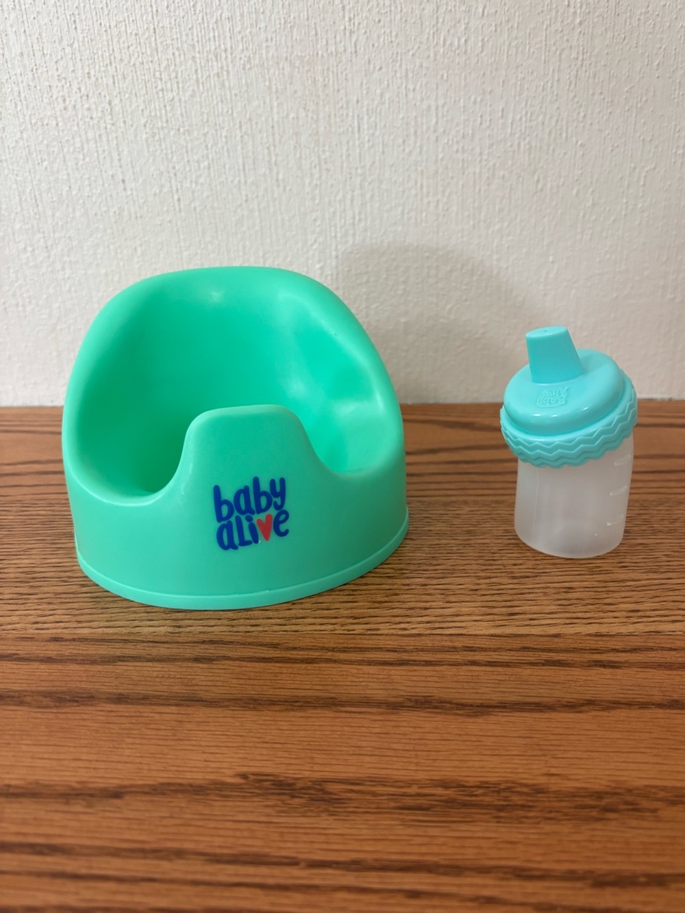 BABY ALIVE Turquoise Replacement Fillable Bottle Green Magnetic Potty Chair Seat